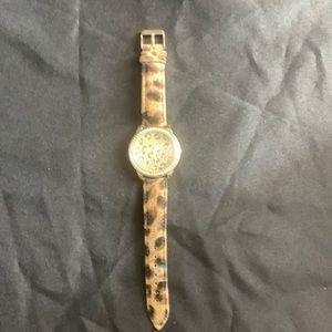 Ladies leopard print watch